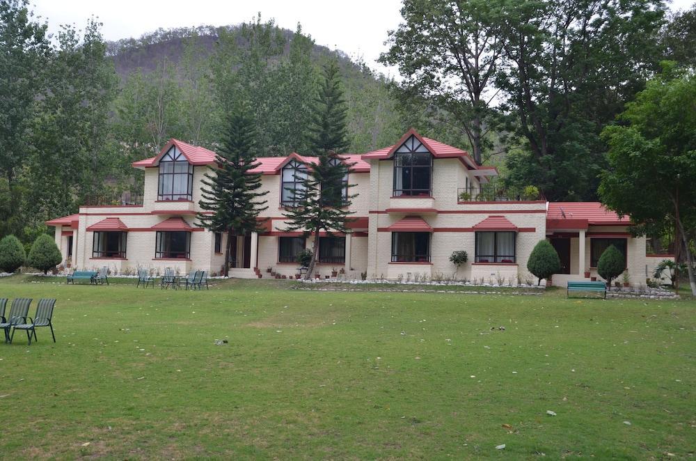 Welcomheritage Tarangi Ramganga Resort, Corbett Marchula Bagian luar foto