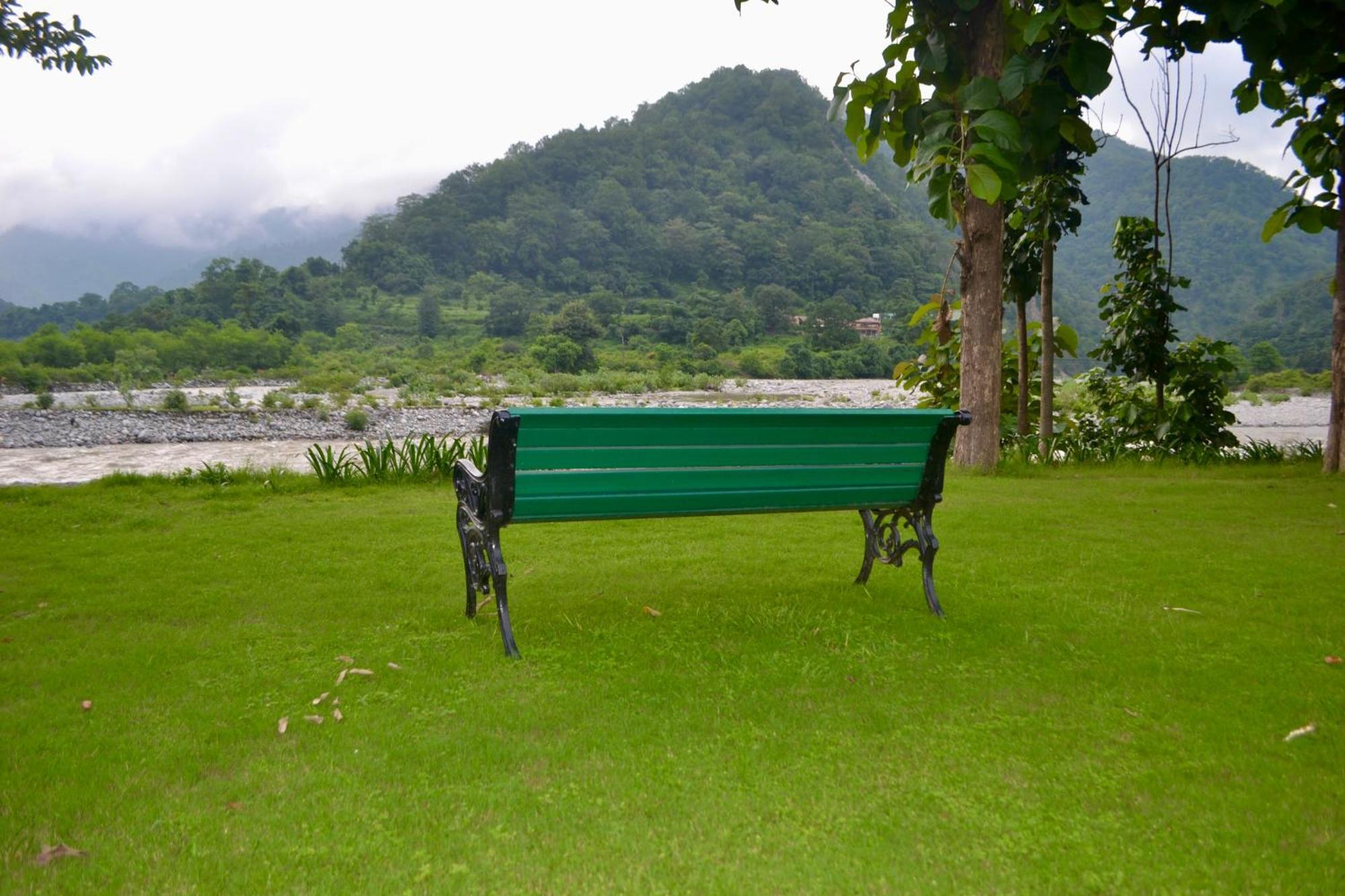 Welcomheritage Tarangi Ramganga Resort Marchula Bagian luar foto