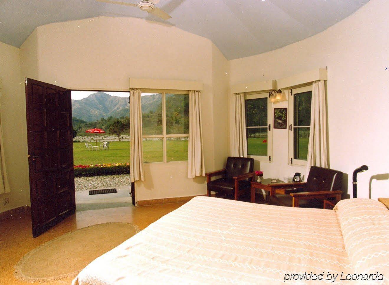 Welcomheritage Tarangi Ramganga Resort, Corbett Marchula Bagian luar foto